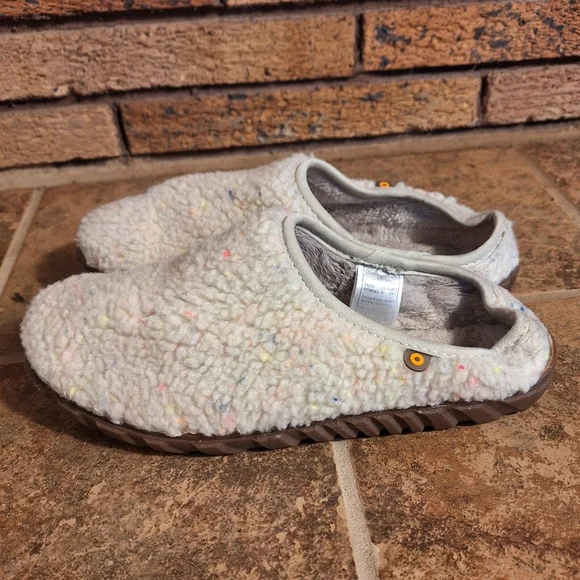 Bogs Size 8 Cozy Sherpa Cream Funfetti Slippers - Picture 3 of 7